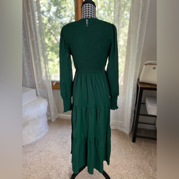 Cupshe Anastasia Smocked Long Sleeve Maxi Dress NEW 💚 - Picture 7 of 9